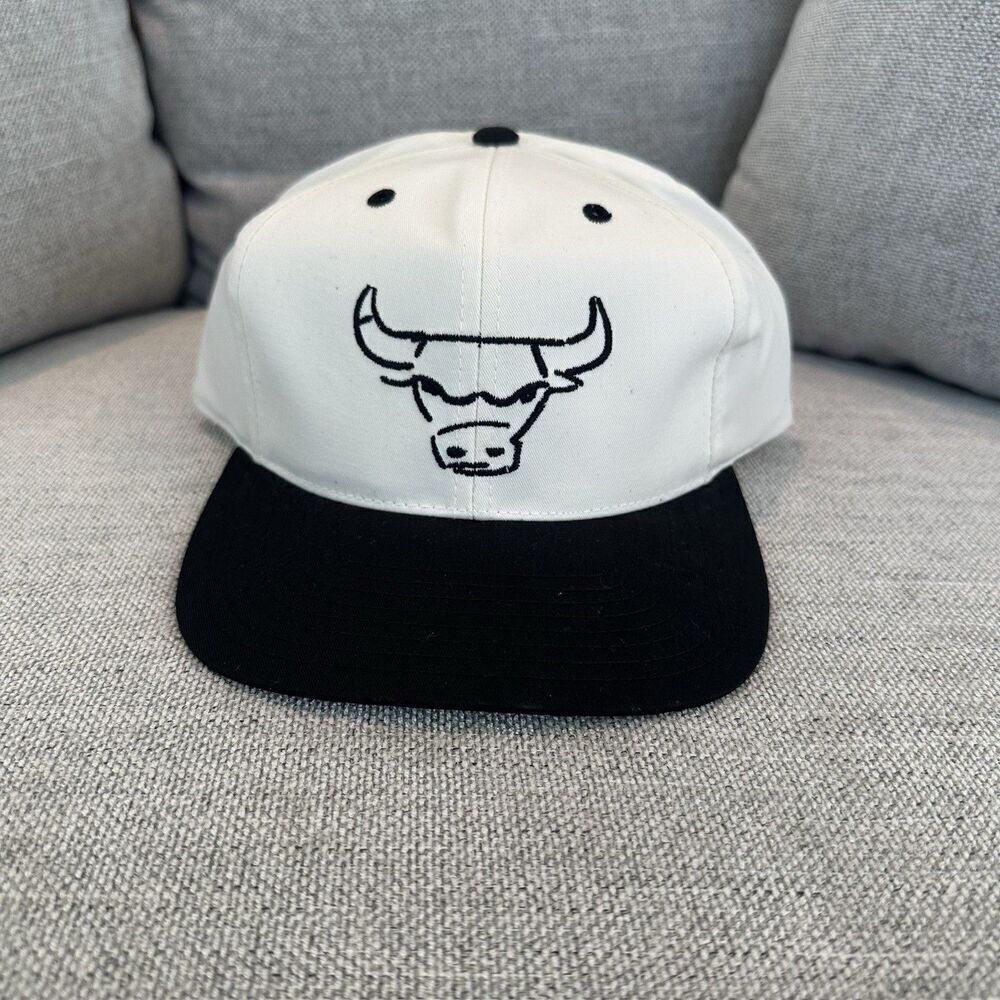 Vintage 90 s Kick10 Chicago Bulls Miller Lite Snapback Hat White Team Issued